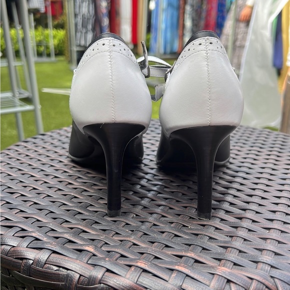 Ralph Lauren Belinda Pumps - Picture 3 of 5